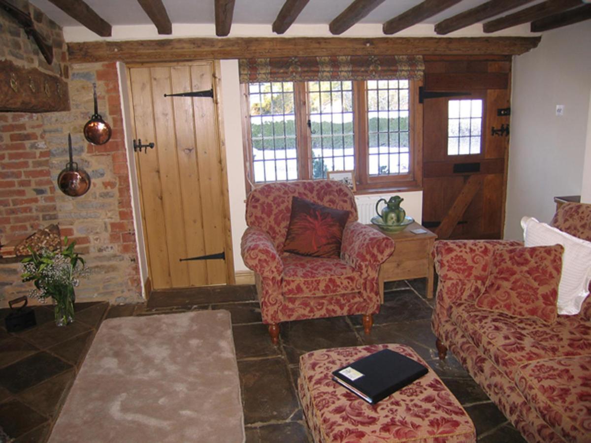 Harpe Cottage Wilmcote Eksteriør bilde